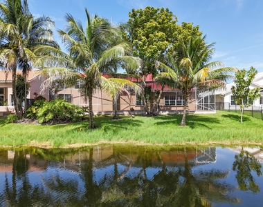 551 Nw 108th Avenue - Photo Thumbnail 36