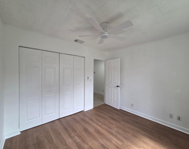533 Nw 47th Avenue - Photo Thumbnail 17