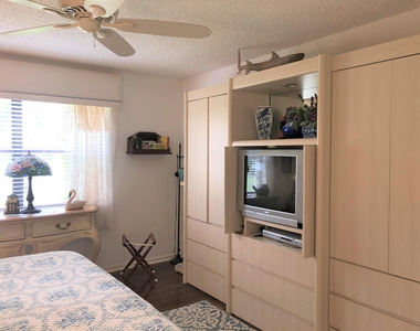 13335 Touchstone Place - Photo Thumbnail 9