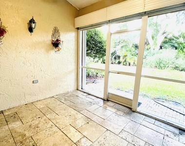 1641 Sw Harbour Isles Circle - Photo Thumbnail 11