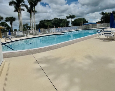 1641 Sw Harbour Isles Circle - Photo Thumbnail 1