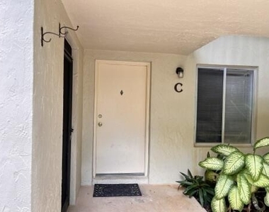 6520 Chasewood Drive - Photo Thumbnail 12