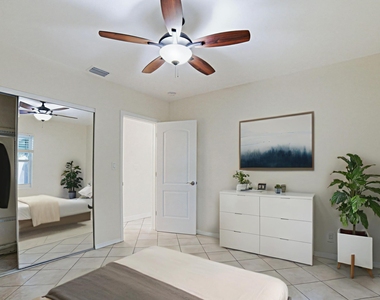 2000 Ne 18th Street - Photo Thumbnail 6