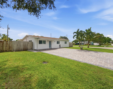4999 Sw 6th Street - Photo Thumbnail 35