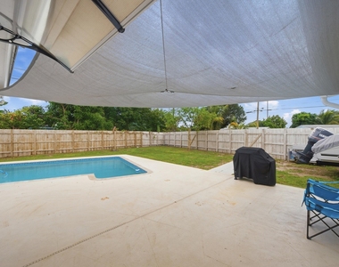 4999 Sw 6th Street - Photo Thumbnail 24