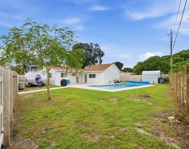 4999 Sw 6th Street - Photo Thumbnail 27