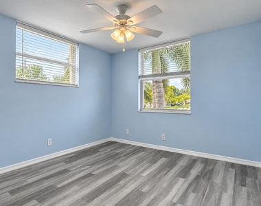 9 Willowbrook Lane - Photo Thumbnail 16
