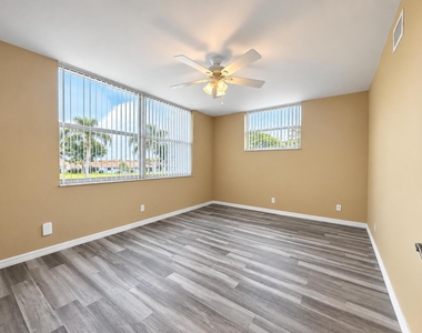 9 Willowbrook Lane - Photo Thumbnail 19