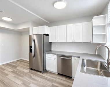 9 Willowbrook Lane - Photo Thumbnail 1