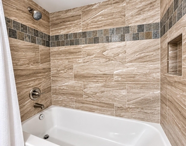 7385 W Sunrise Boulevard - Photo Thumbnail 8