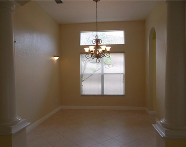 5091 Sw 173rd Avenue - Photo Thumbnail 3