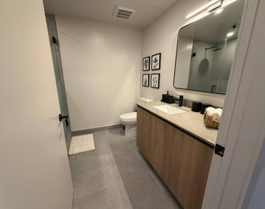 121 Ne 5th Street - Photo Thumbnail 23