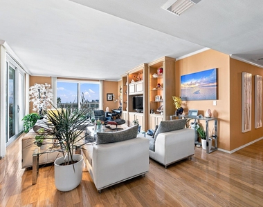 2295 S Ocean Boulevard - Photo Thumbnail 5