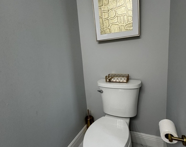 115 S Longport Circle - Photo Thumbnail 6