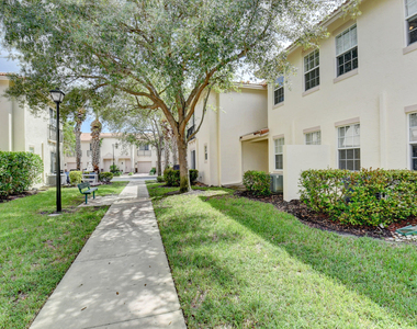 115 S Longport Circle - Photo Thumbnail 29