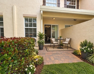 115 S Longport Circle - Photo Thumbnail 27
