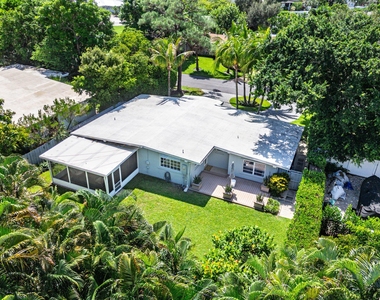 233 Lake Terrace - Photo Thumbnail 46