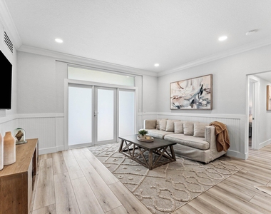 233 Lake Terrace - Photo Thumbnail 5