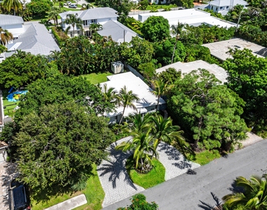 233 Lake Terrace - Photo Thumbnail 48