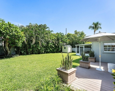 233 Lake Terrace - Photo Thumbnail 37