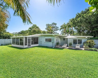 233 Lake Terrace - Photo Thumbnail 38
