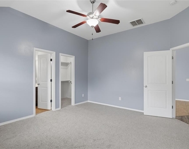 605 Inverleith Circle - Photo Thumbnail 16
