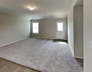 9905 Rattlesnake Lane - Photo Thumbnail 1