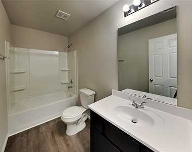 9905 Rattlesnake Lane - Photo Thumbnail 9