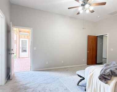 18212 Willow Oak Lane - Photo Thumbnail 18