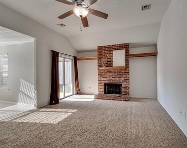12276 Sw 10th Street - Photo Thumbnail 8