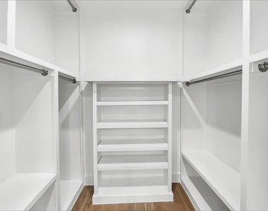408 Rayner Avenue - Photo Thumbnail 19