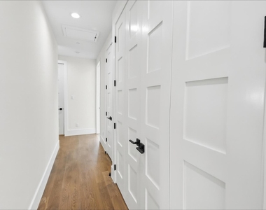 408 Rayner Avenue - Photo Thumbnail 20