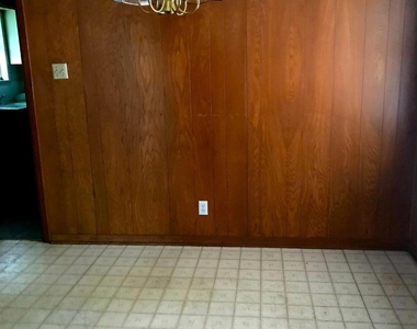700 N Marable Street - Photo Thumbnail 1