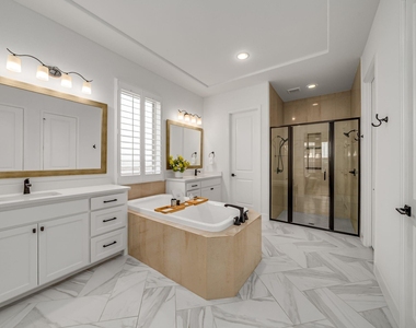 13826 Malinda Drive - Photo Thumbnail 17
