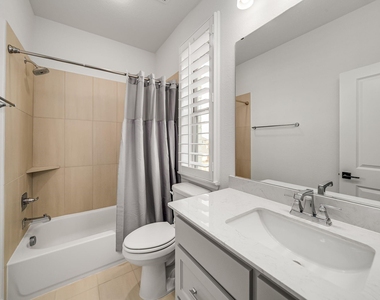13826 Malinda Drive - Photo Thumbnail 26