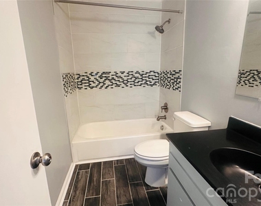 11008 Hunter Trail Lane - Photo Thumbnail 6