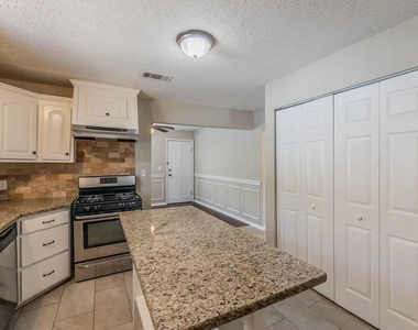 3144 Olive Place - Photo Thumbnail 7