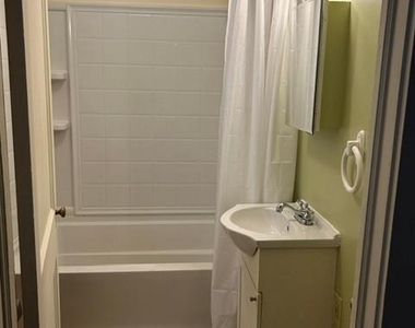5501 Tryon Street - Photo Thumbnail 7