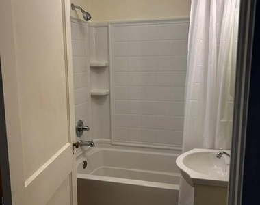 5501 Tryon Street - Photo Thumbnail 8