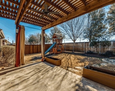 11257 Corsicana Drive - Photo Thumbnail 3