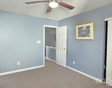 10623 Campion Court - Photo Thumbnail 27