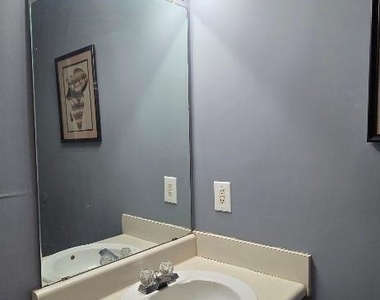 10623 Campion Court - Photo Thumbnail 28