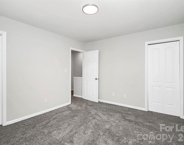 1231 Anderson Street - Photo Thumbnail 14