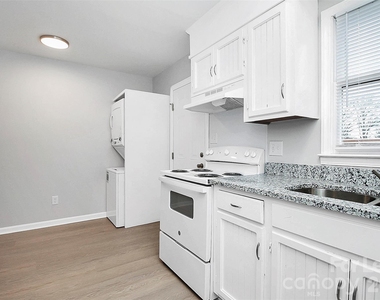 1231 Anderson Street - Photo Thumbnail 11