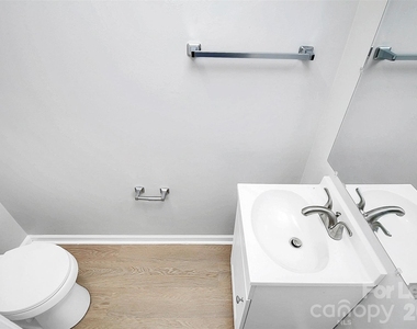 1231 Anderson Street - Photo Thumbnail 5