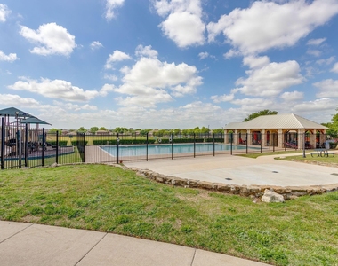 1616 Diamond Lake Trail - Photo Thumbnail 33