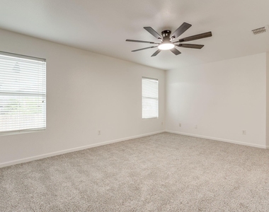 1616 Diamond Lake Trail - Photo Thumbnail 25