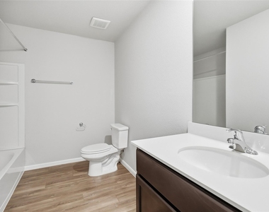 1416 Avalon Court - Photo Thumbnail 8