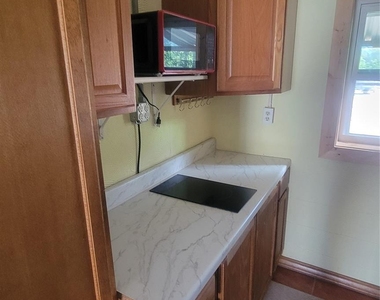 895 College Farm Road - Photo Thumbnail 5