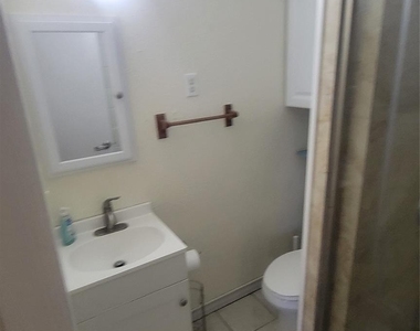 895 College Farm Road - Photo Thumbnail 7
